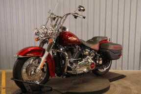 2023 Harley-Davidson® Heritage Classic FLHCS thumb 0