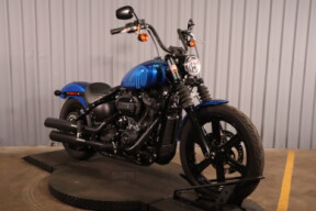 2024 Harley-Davidson® Street Bob® 114 FXBBS thumb 2