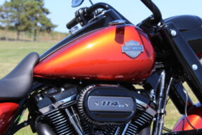 FLHRXS 2025 Road King<sup>®</sup> Special thumb 1