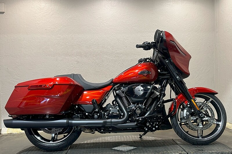 Harley-Davidson Street Glide 2025 FLHX 84621008 WHSKEY FIRSTORM