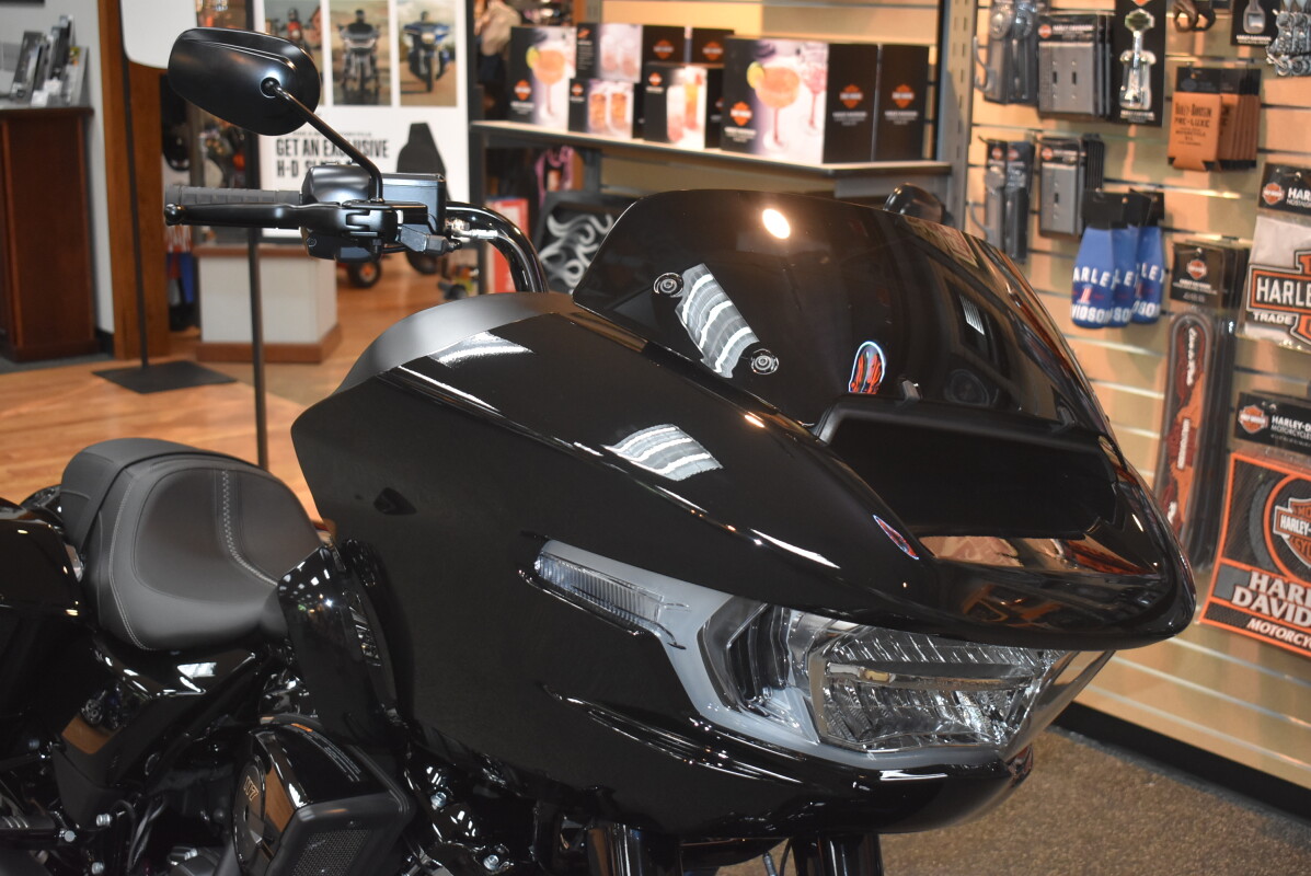 FLTRX 2025 Road Glide - Photo 9