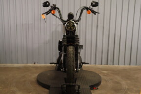 2018 Harley-Davidson® Iron 1200™ XL 1200NS thumb 1