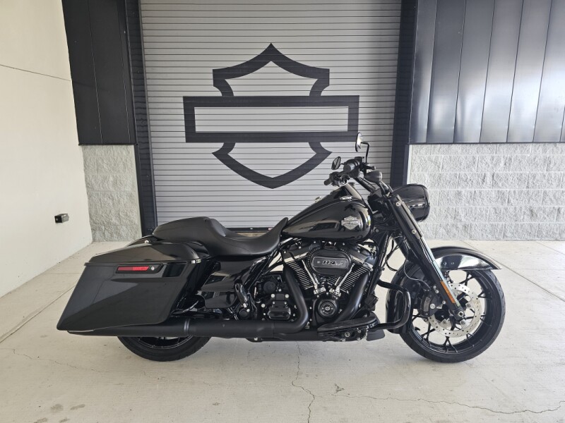 2022 Harley-Davidson® Road King® Special