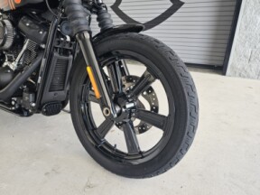 2023 Harley-Davidson® Street Bob® 114 thumb 1