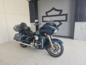 2020 Harley-Davidson® Road Glide® Limited thumb 2