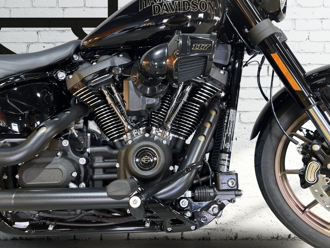 2024 Harley-Davidson Low Rider S Vivid Black - Photo 4