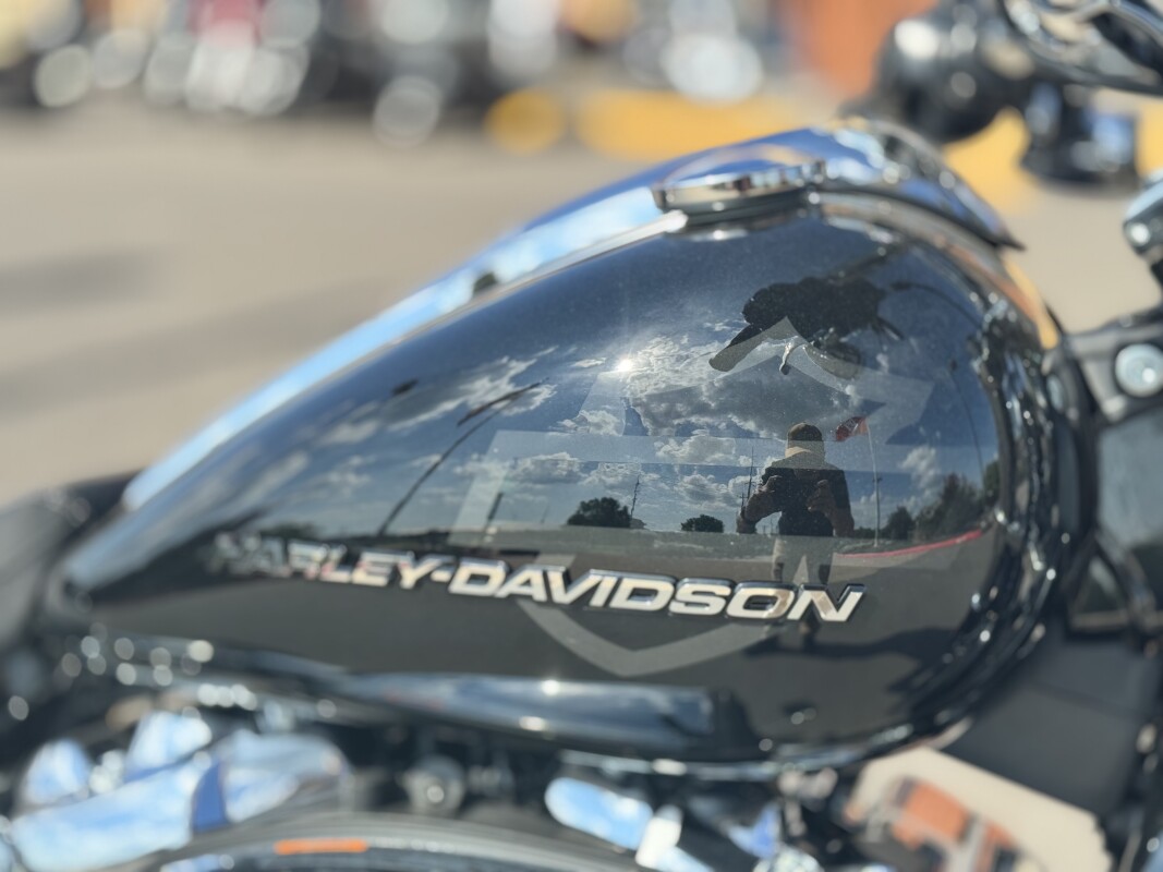 2025 Harley-Davidson Breakout FXBR Vivid Black - Photo 9