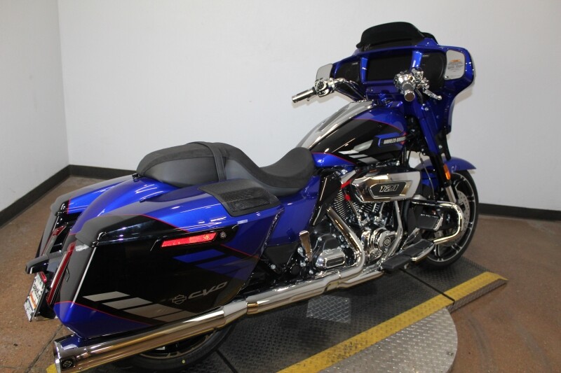 Harley-Davidson CVO Street Glide 2025 FLHXSE 84559368 BLUE STREAK - Photo 8