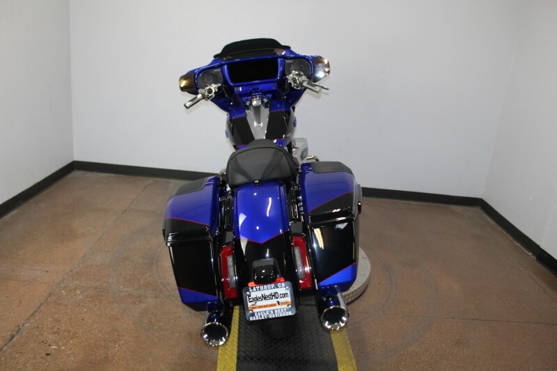 Harley-Davidson CVO Street Glide 2025 FLHXSE 84559368 BLUE STREAK - Photo 7