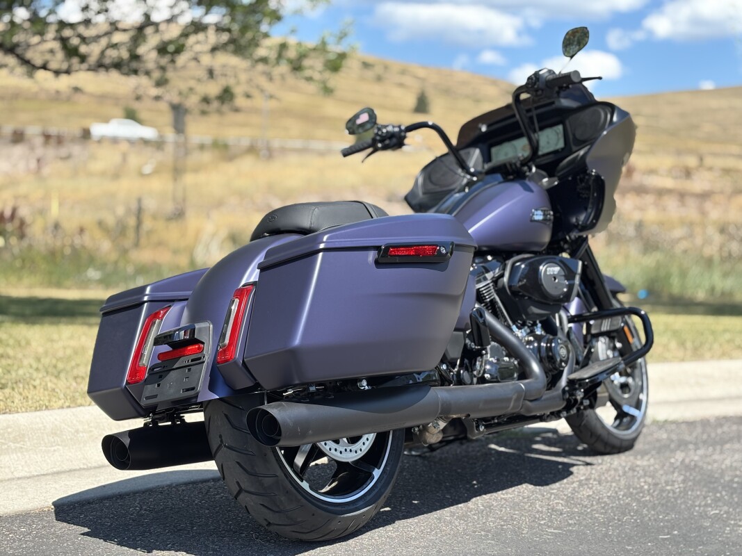 2025 Harley-Davidson Road Glide Purple Abyss Denim - Black Finish - Photo 3