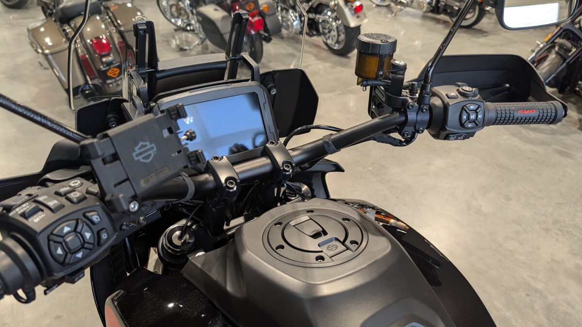 2024 Harley-Davidson CVO Pan America Legendary Orange - Photo 8