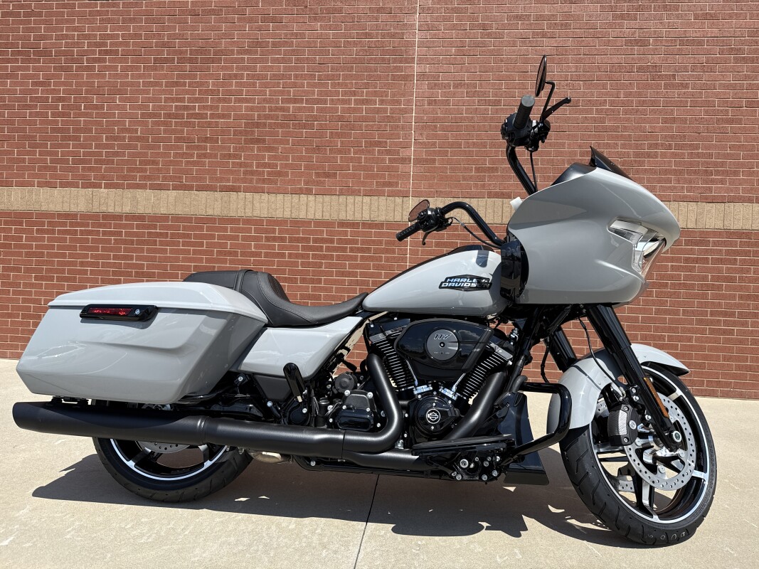 FLTRX 2025 Road Glide