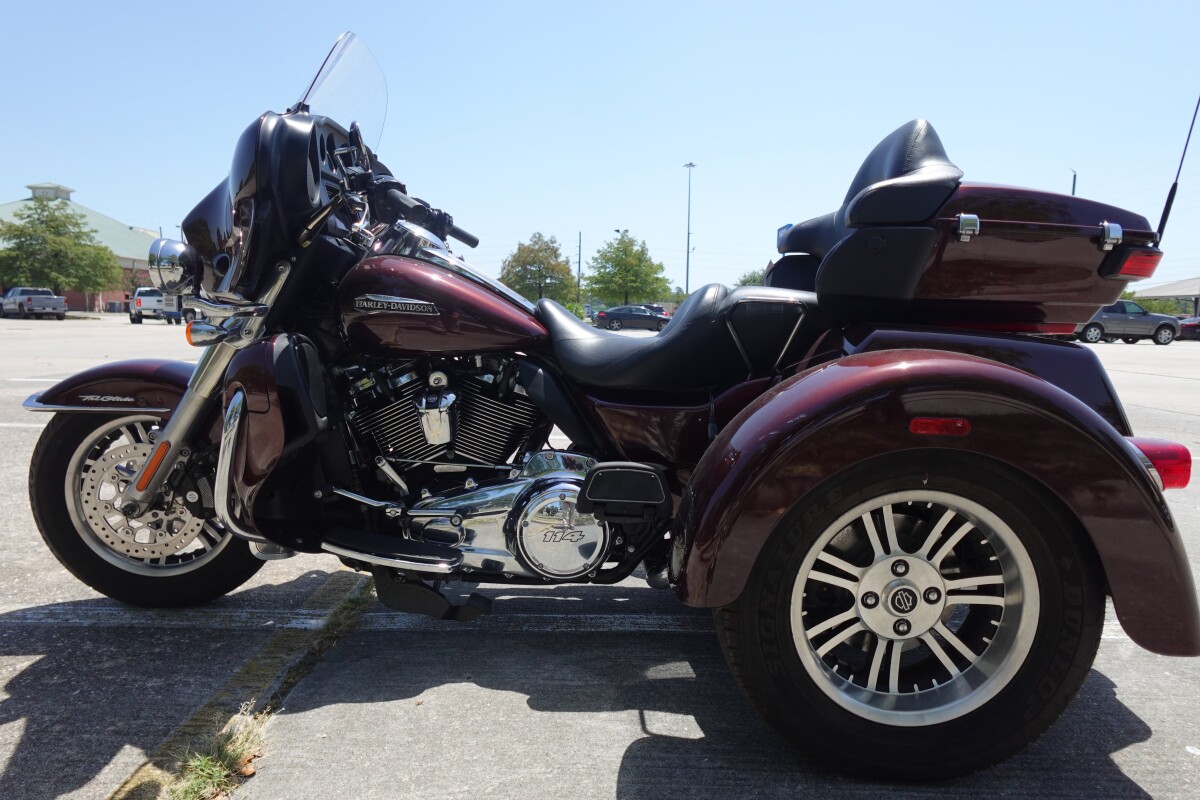 2019 Harley-Davidson Tri Glide Ultra FLHTCUTG - Photo 5