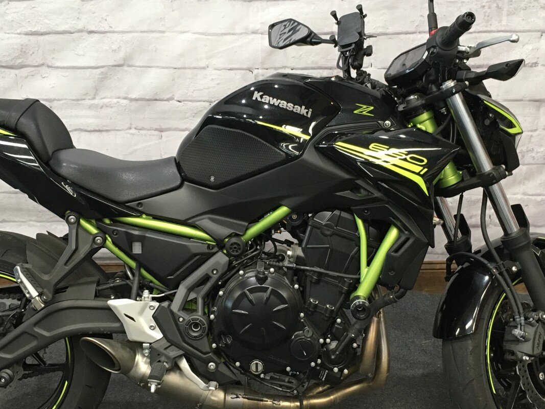 2020 Kawasaki Z650 ABS Metallic Spark Black - Photo 3