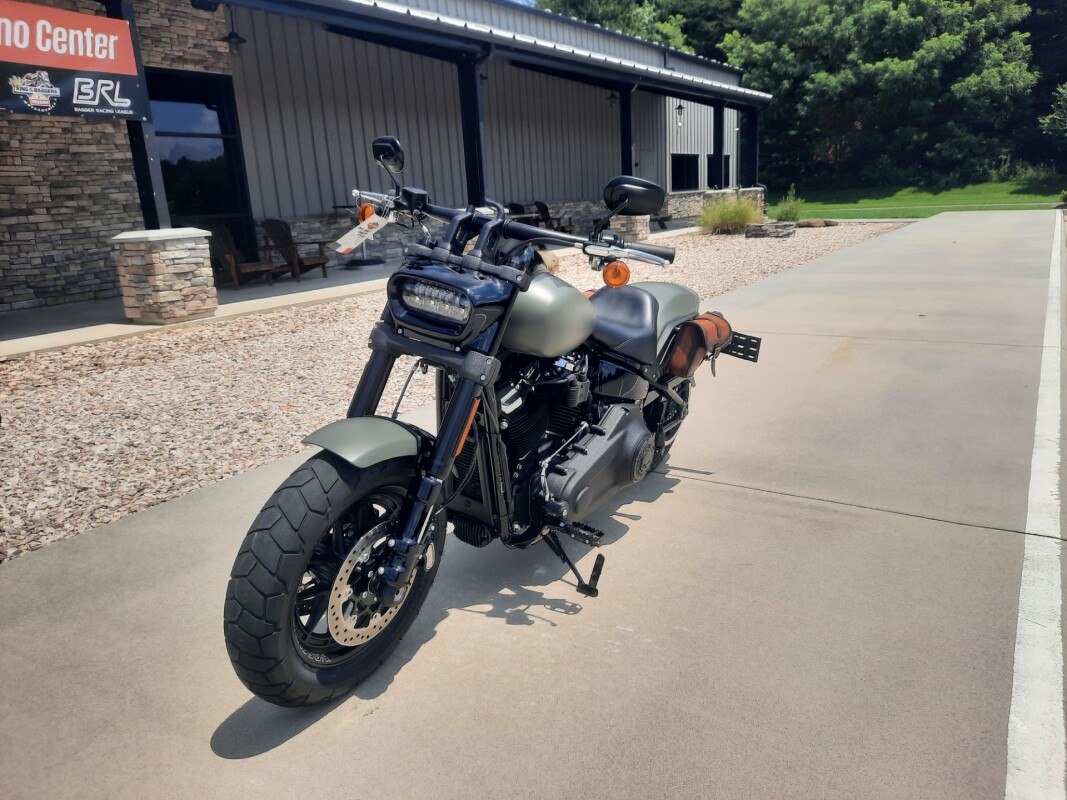 2021 Harley-Davidson Fat Bob 114 Deadwood Green Denim - Photo 2