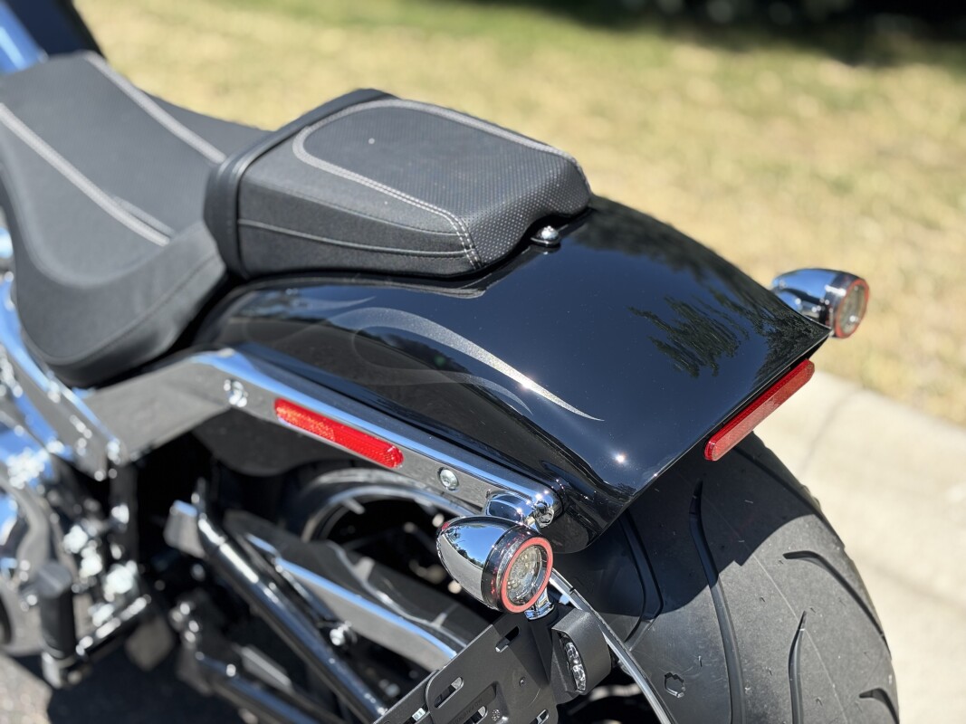 2025 Harley-Davidson Breakout Midnight Firestorm - Photo 9
