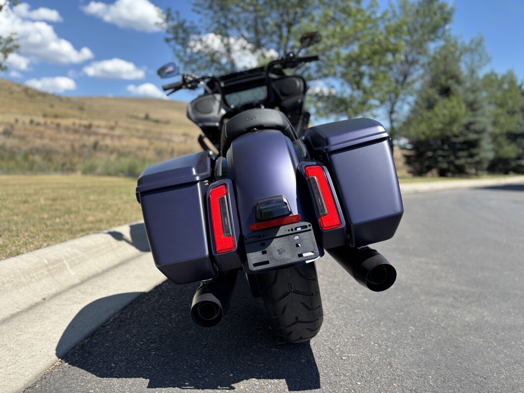 2025 Harley-Davidson Road Glide Purple Abyss Denim - Black Finish - Photo 8