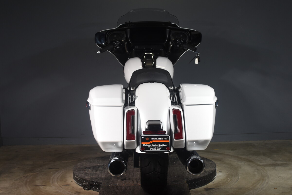 2024 Harley-Davidson Street Glide FLHX - Photo 8