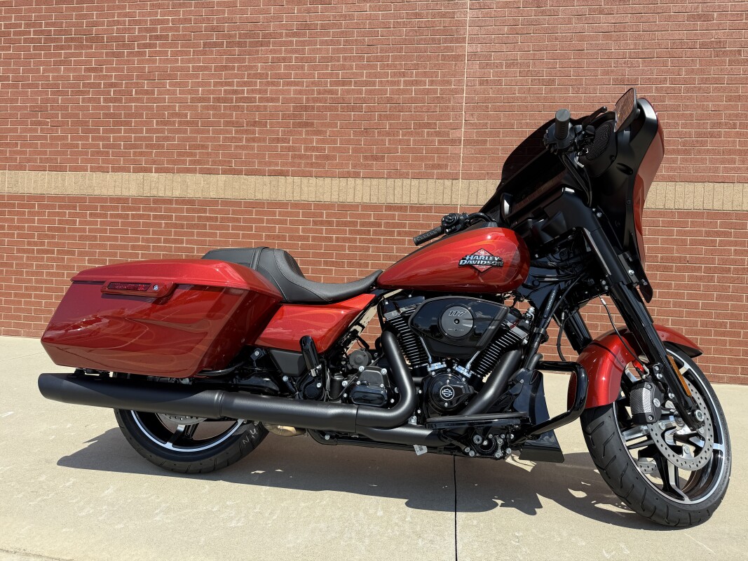 FLHX 2025 Street Glide