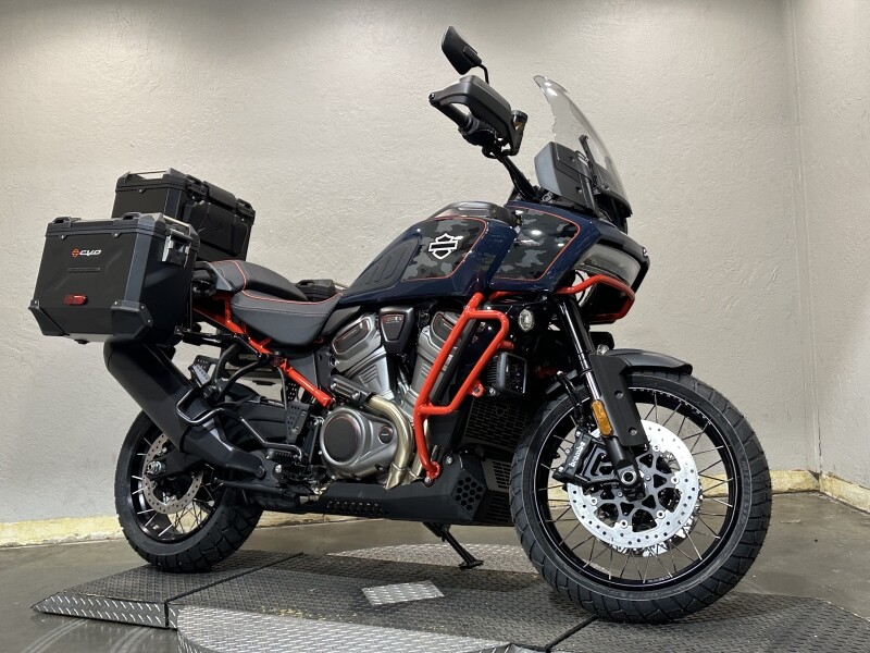 Harley-Davidson CVO Pan America 2025 RA1250SE 84625775 CARBON BLUE - Photo 3