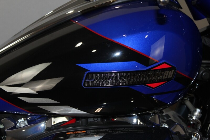 Harley-Davidson CVO Street Glide 2025 FLHXSE 84559368 BLUE STREAK - Photo 10