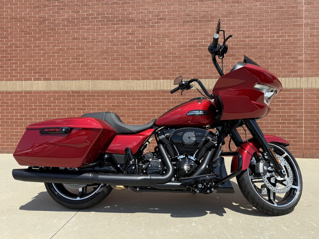 FLTRX 2025 Road Glide