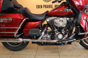 2008 Harley-Davidson HD FLHTCU Touring Electra Glide Ultra Classic thumb 2