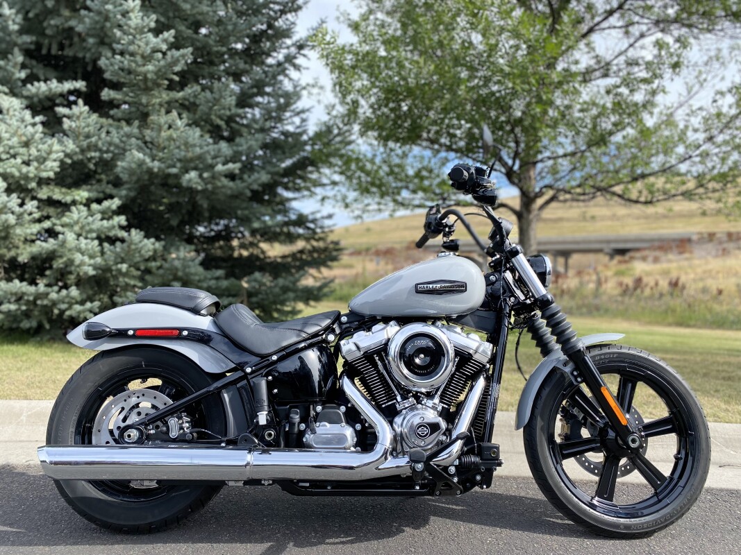 2025 Harley-Davidson Street Bob Billiard Grey w/Cast Wheels