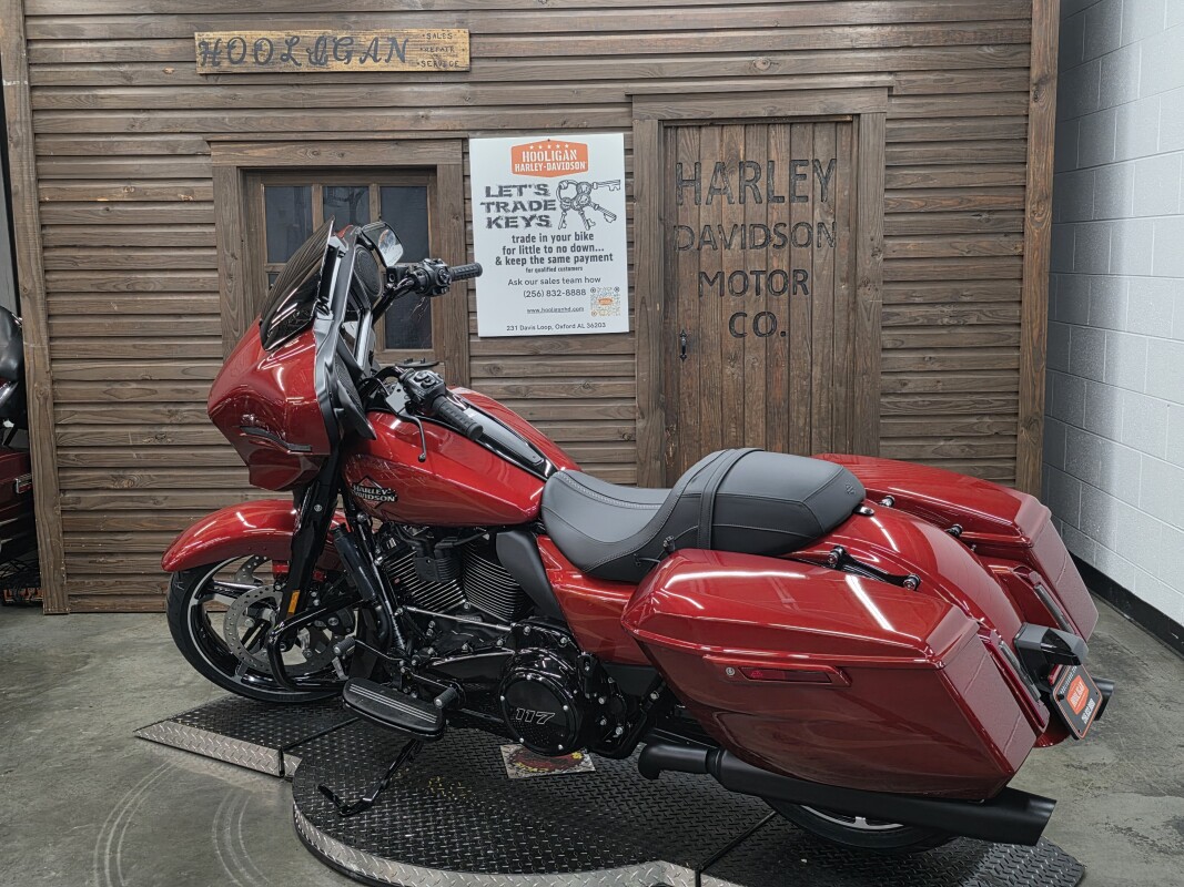 2025 Harley-Davidson Street Glide WHSKEY FIRSTORM/BLACK TRIM - Photo 4