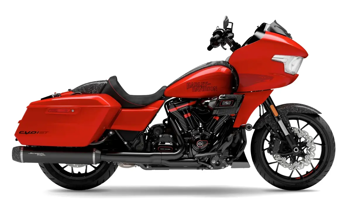 2025 Harley-Davidson CVO Road Glide ST Rally Red