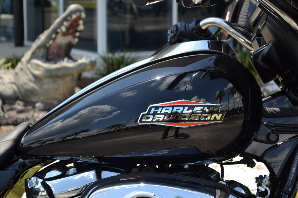 2025 Harley-Davidson Street Glide - FLHX - Photo 4