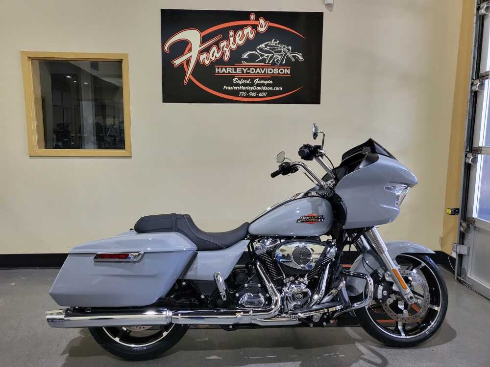 2025 Harley-Davidson Road Glide Billiard Gray