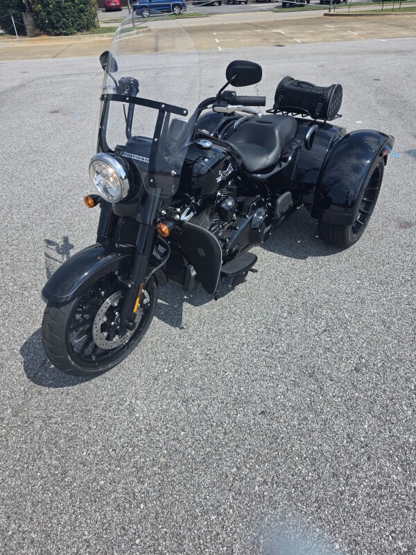 FLRT 2025 Freewheeler - Photo 9