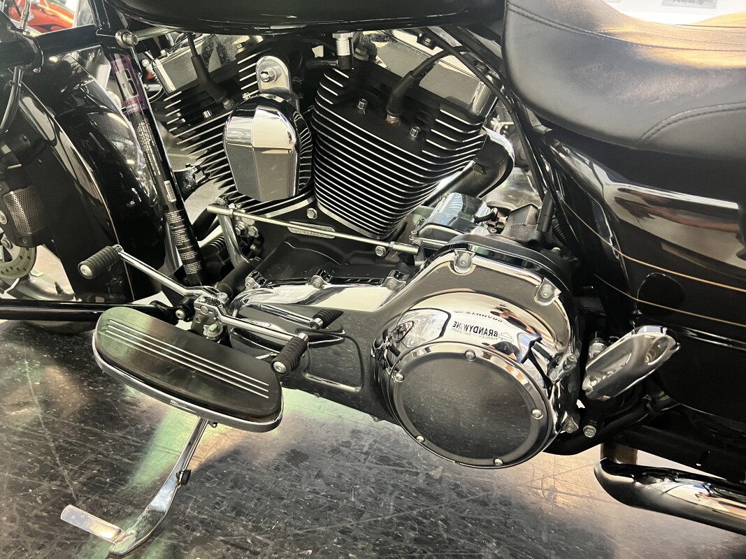 2016 Harley-Davidson Road Glide Special Black Quartz FLTRXS - Photo 8