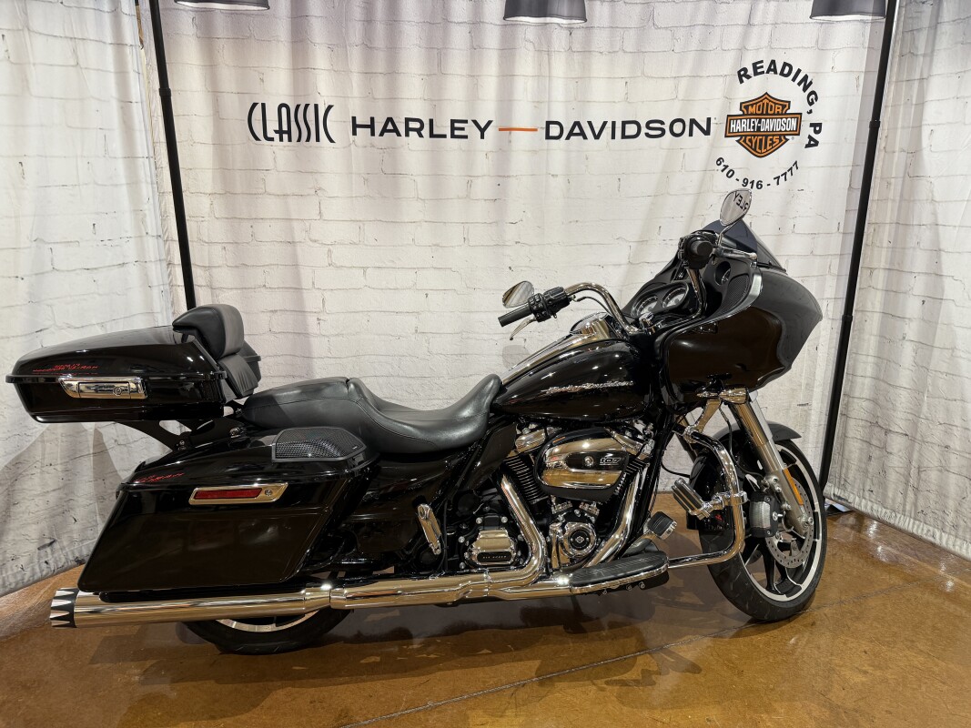 CVO™ Road Glide™ | Classic Harley-Davidson