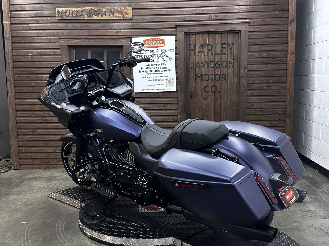 2025 Harley-Davidson Road Glide PRPL ABYSS DNM/BLACK TRIM - Photo 4