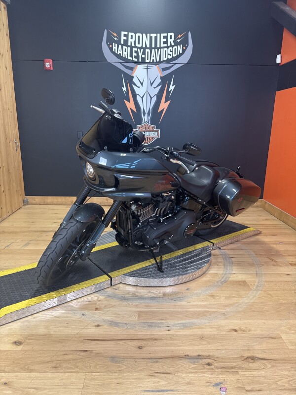 FXLRST 2025 Low Rider ST - Photo 2