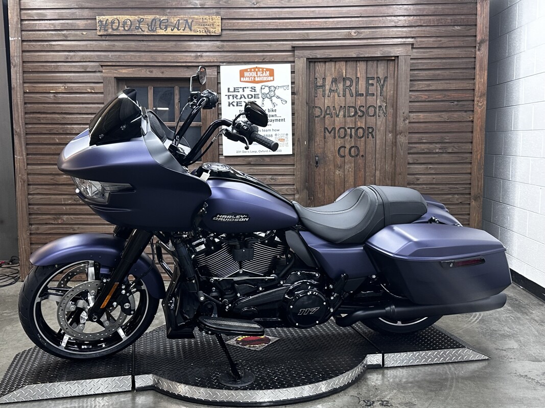 2025 Harley-Davidson Road Glide PRPL ABYSS DNM/BLACK TRIM - Photo 5
