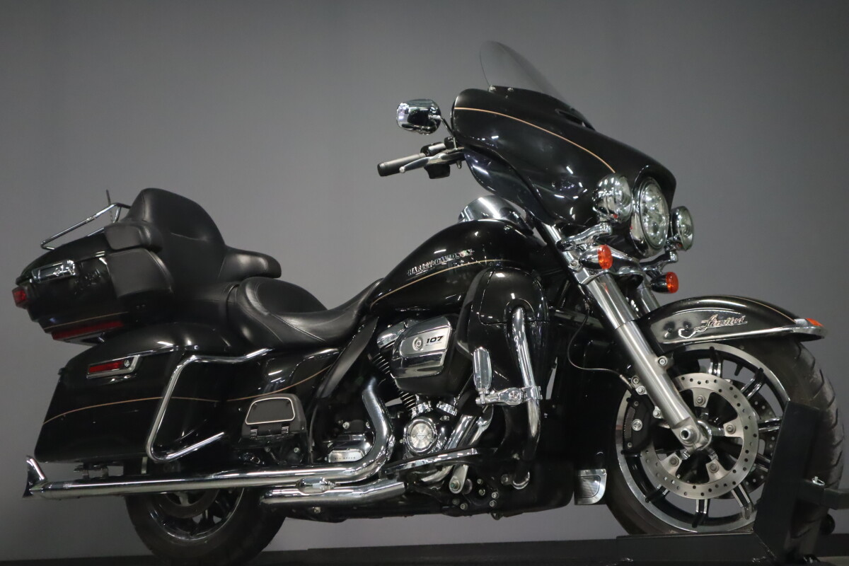 2017 Harley-Davidson Ultra Limited FLHTK - Photo 2
