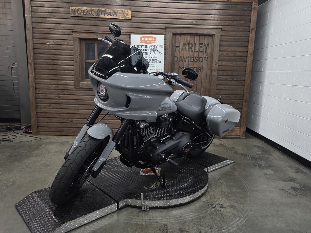2025 Harley-Davidson Low Rider ST BILLIARD GRAY/BLACK TRIM - Photo 6