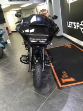 2021 Harley-Davidson® Road Glide® Special Vivid Black - Black Finish thumb 1