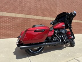 FLHX 2025 Street Glide™ thumb 2