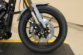 2025 Harley-Davidson Low Rider S Cruiser FXLRS thumb 2