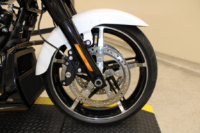 2025 Harley-Davidson Road Glide Grand American Touring FLTRX thumb 1