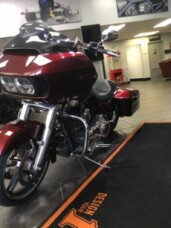 2015 Harley-Davidson® Road Glide® Mysterious Red Sunglo thumb 1