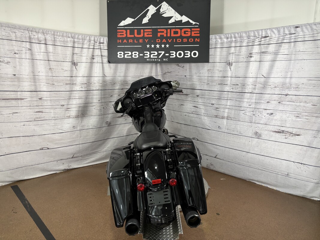 2023 Harley-Davidson Street Glide Special - Photo 7