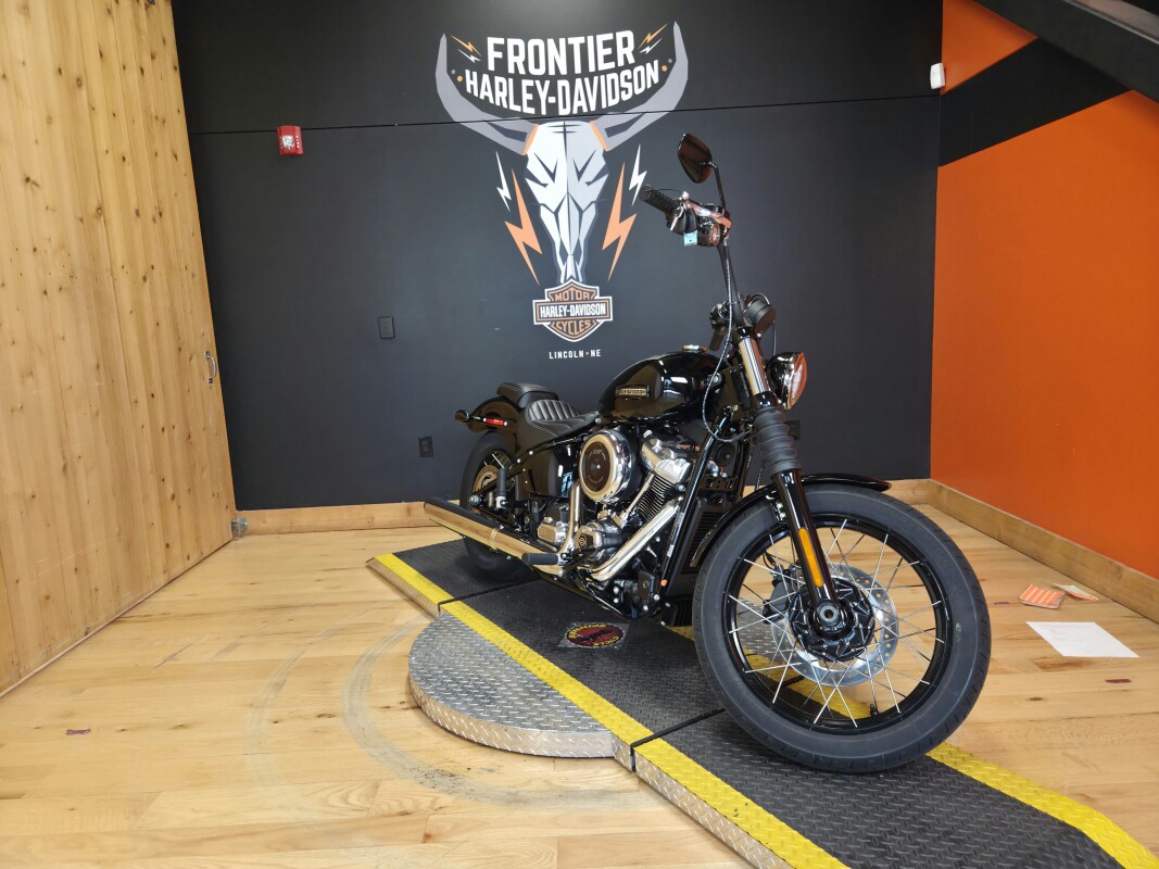 FXBB 2025 Street Bob - Photo 6