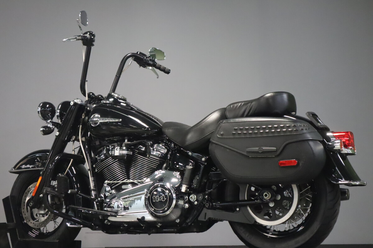 2020 Harley-Davidson Heritage Classic 114 FLHCS - Photo 6