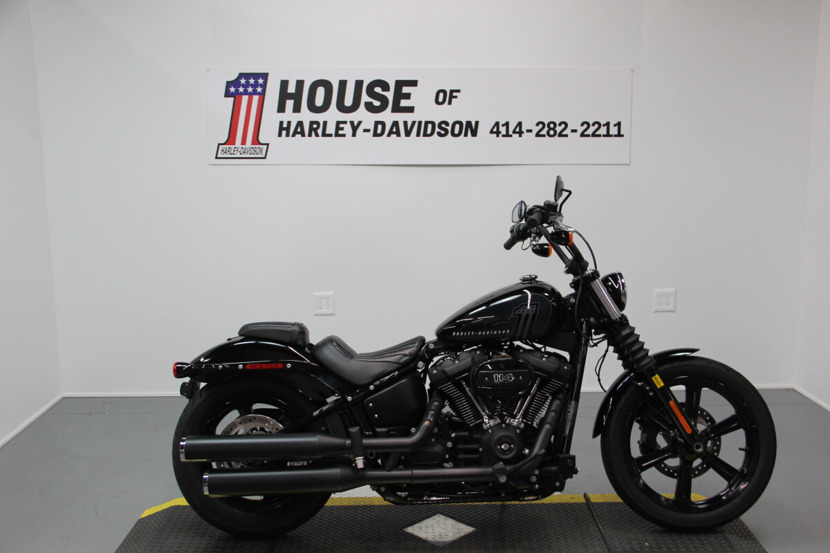 2025 Harley-Davidson® Breakout™ Midnight Firestorm | House