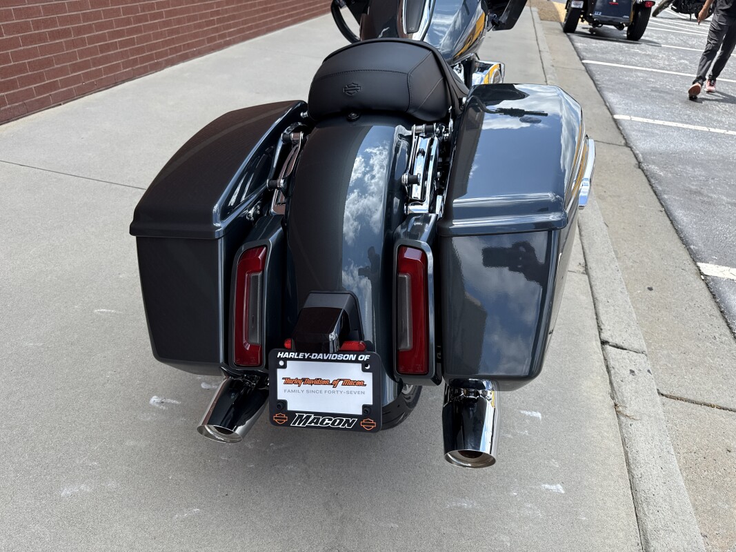 FLTRX 2025 Road Glide - Photo 4